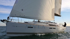 Jeanneau Sun Odyssey 439